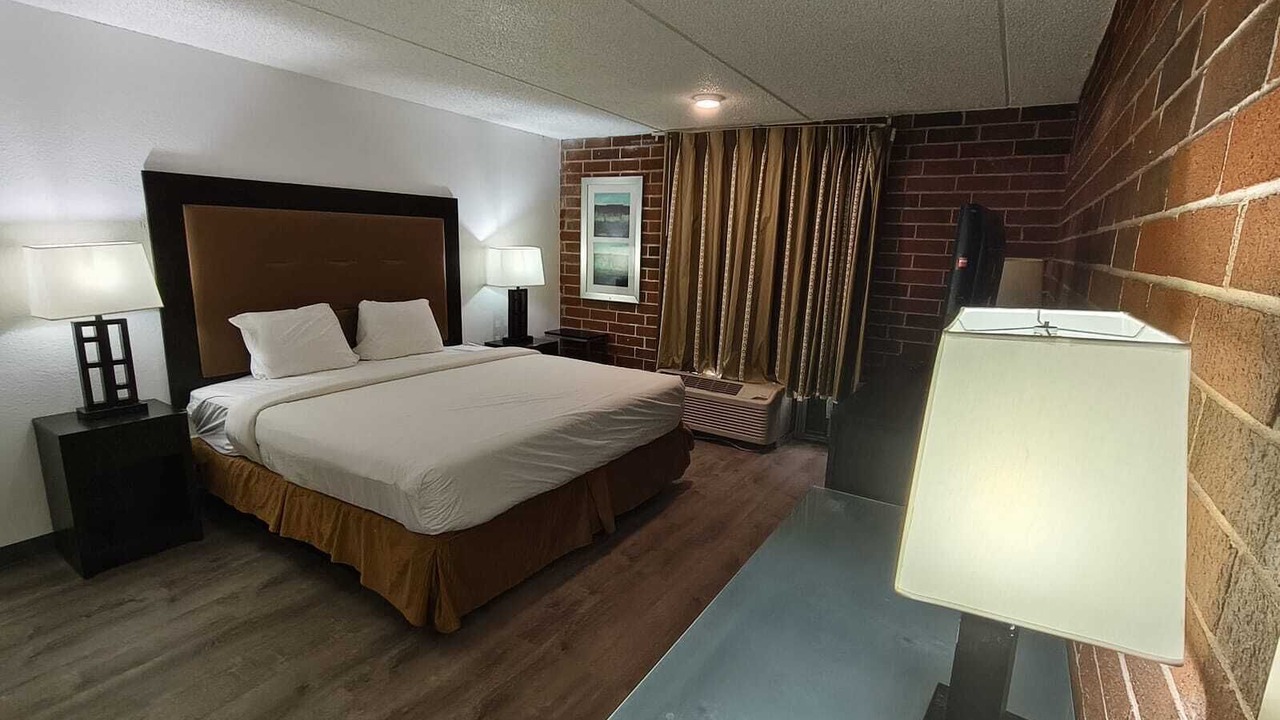 Photo of Bedroom in Calumet Park