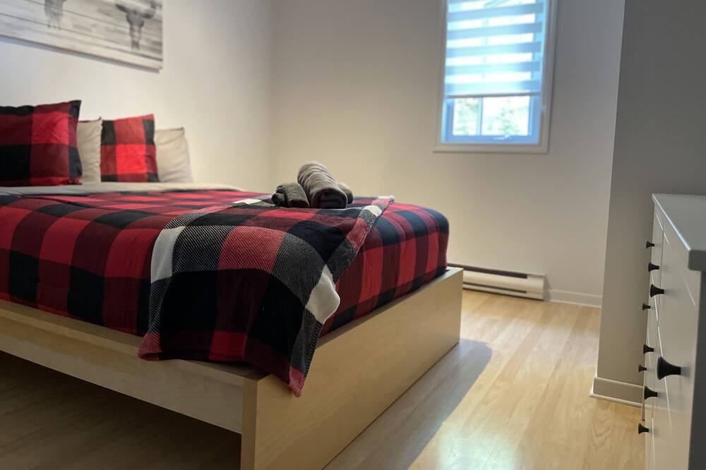 Photo of Bedroom in Saint-Claude