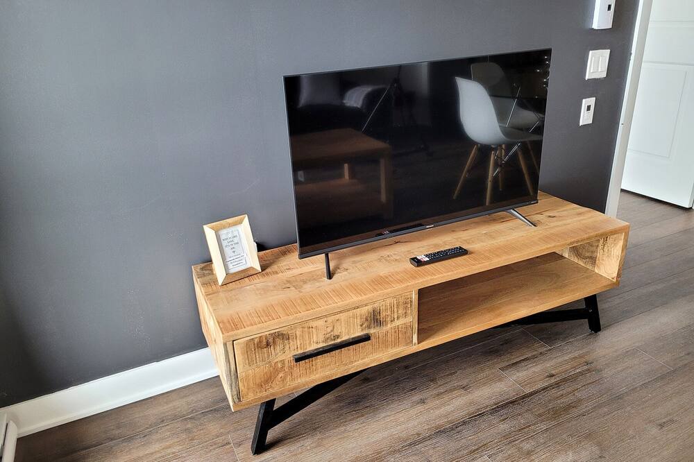 Photo of Livingroom in Fabreville