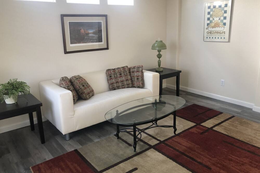 Photo of Livingroom in Elk Grove