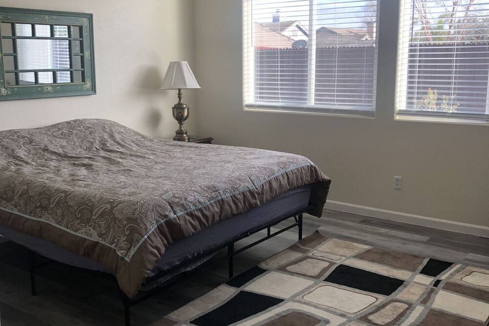Photo of Bedroom in Elk Grove