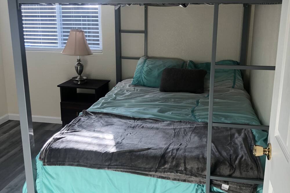 Photo of Bedroom in Elk Grove