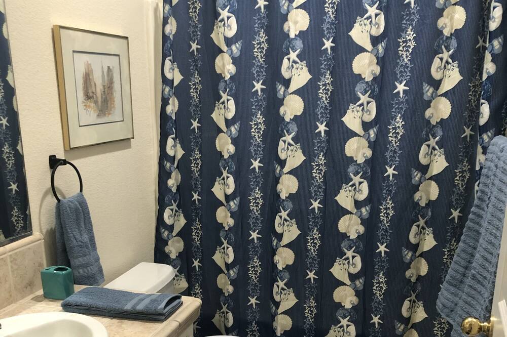 Photo of Bathroom in Elk Grove