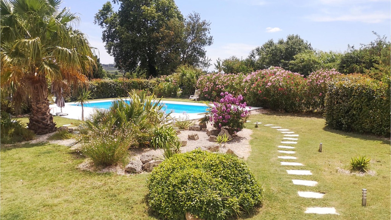 Photo of Outdoor in Saint-Genies-de-Fontedit
