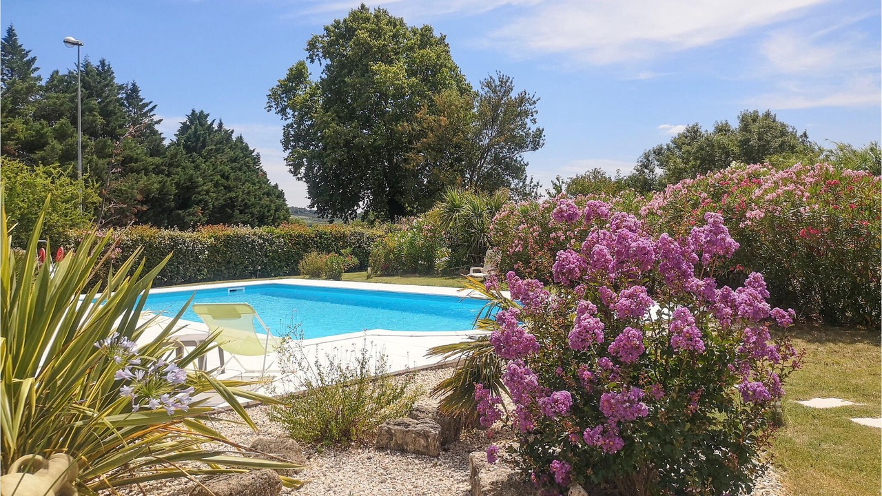 Photo of Outdoor in Saint-Genies-de-Fontedit