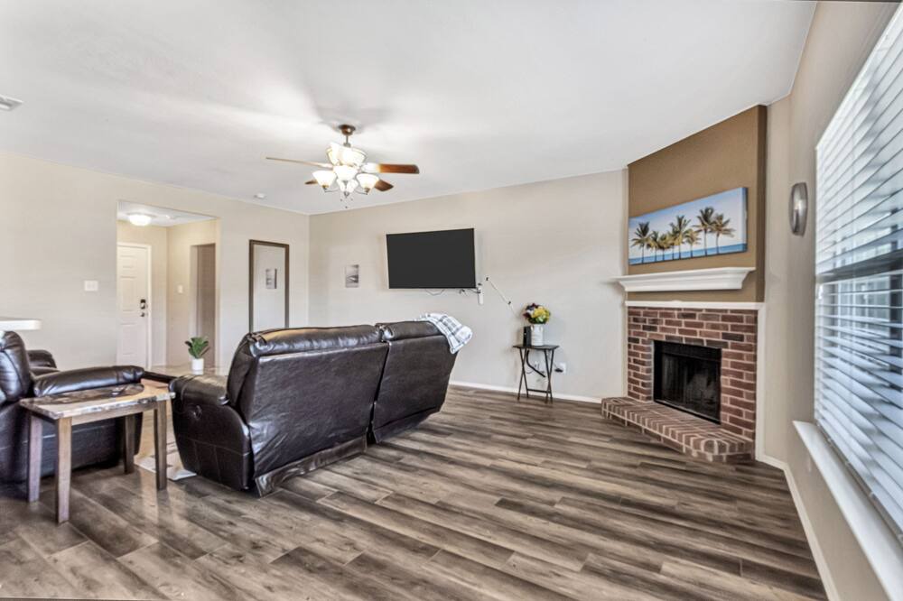 Photo of Bedroom in Royse City