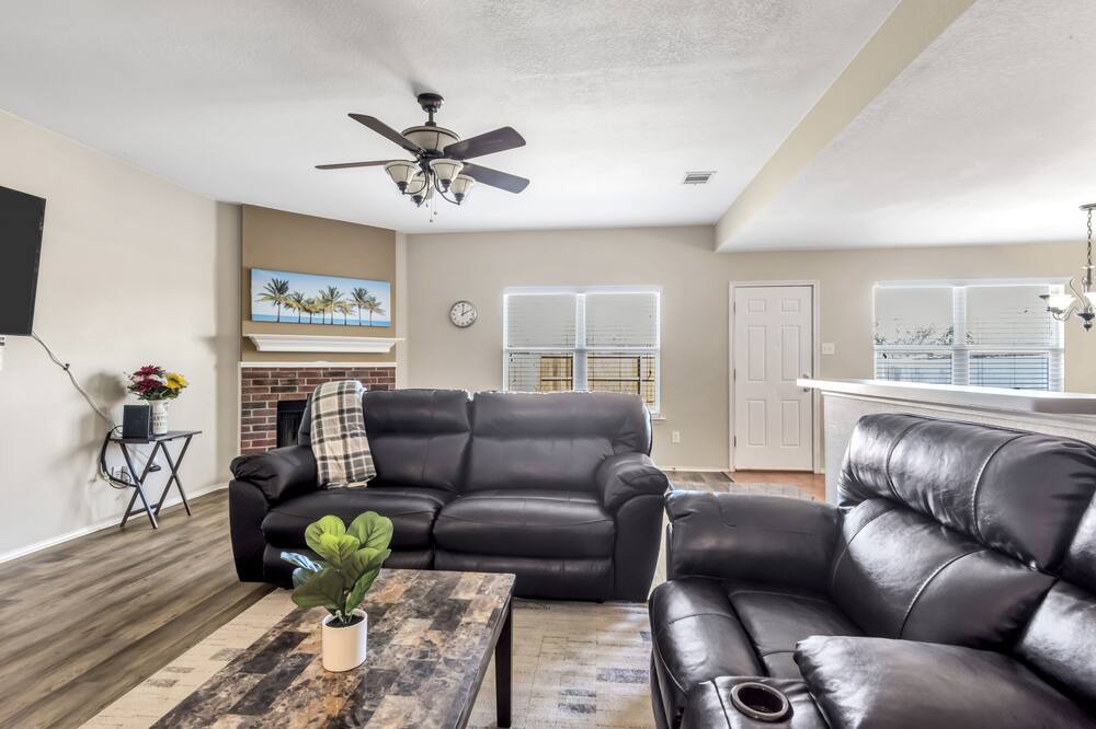 Photo of Livingroom in Royse City