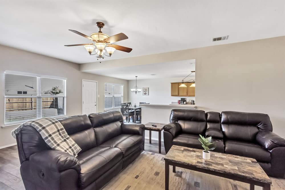 Photo of Livingroom in Royse City