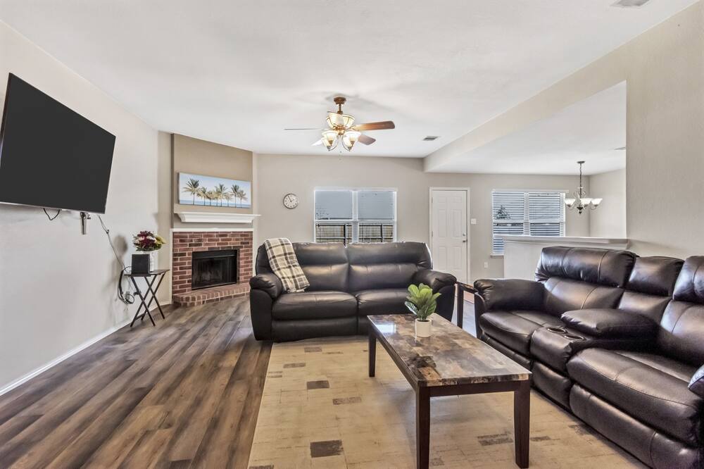 Photo of Livingroom in Royse City