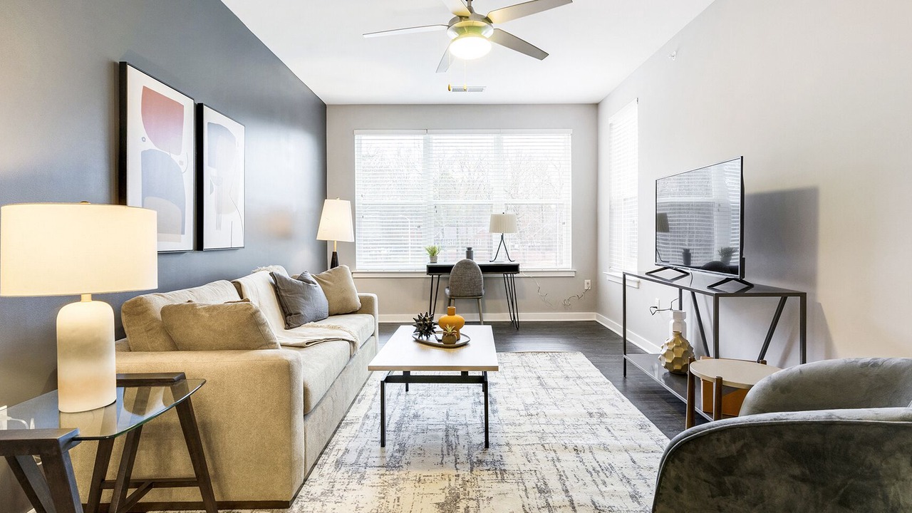 Photo of Livingroom in Chapel Hill