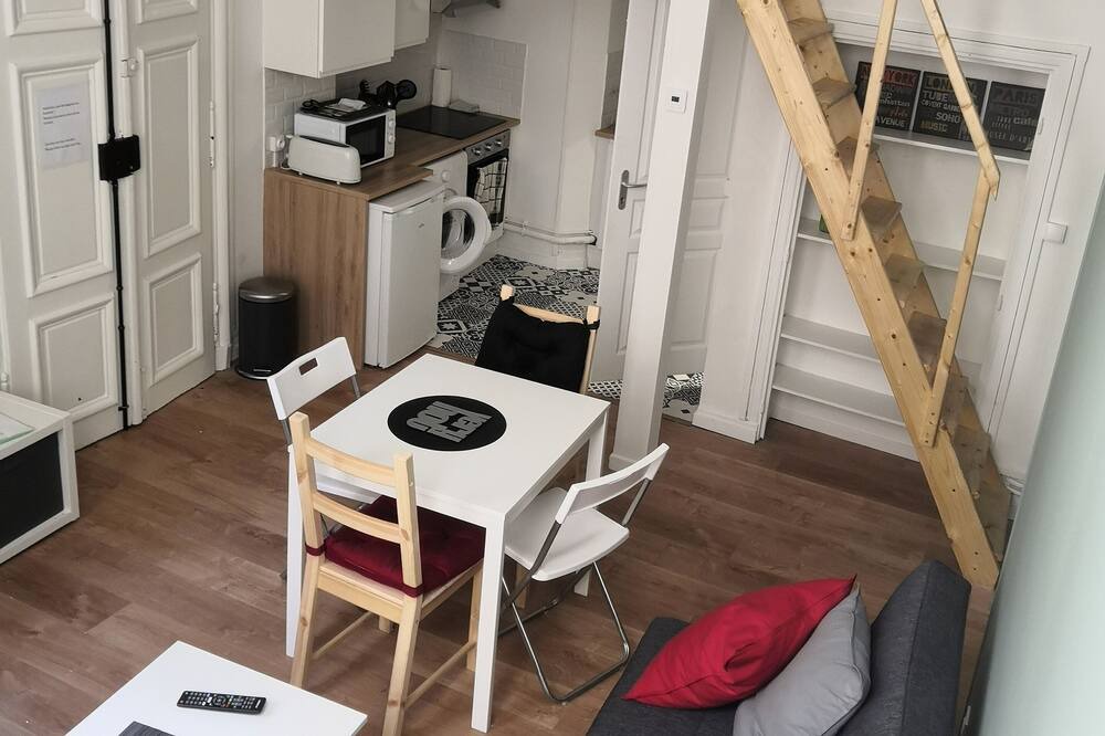 Photo of Livingroom in Laon