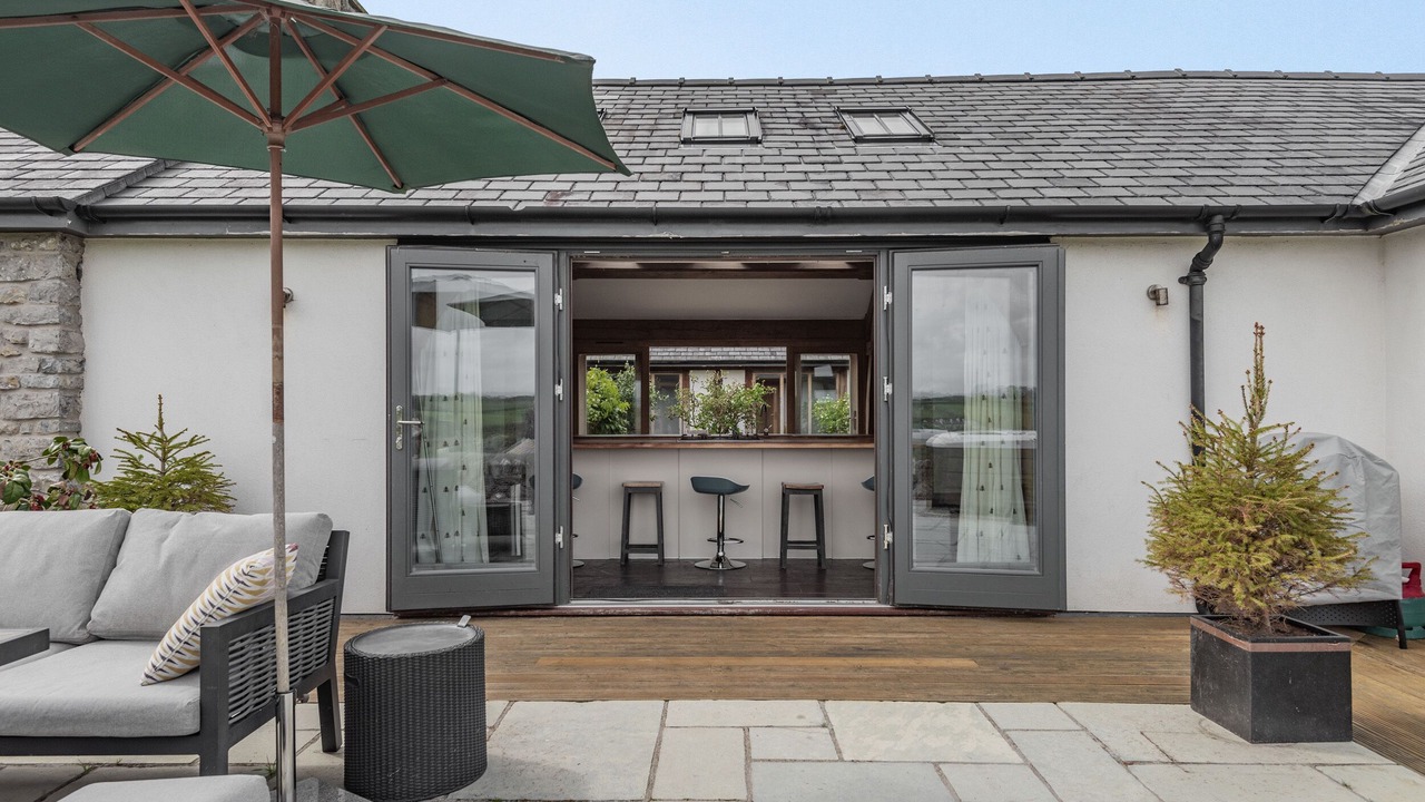 Photo of Others in Llangefni