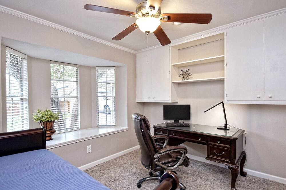 Photo of Bedroom in Milwood