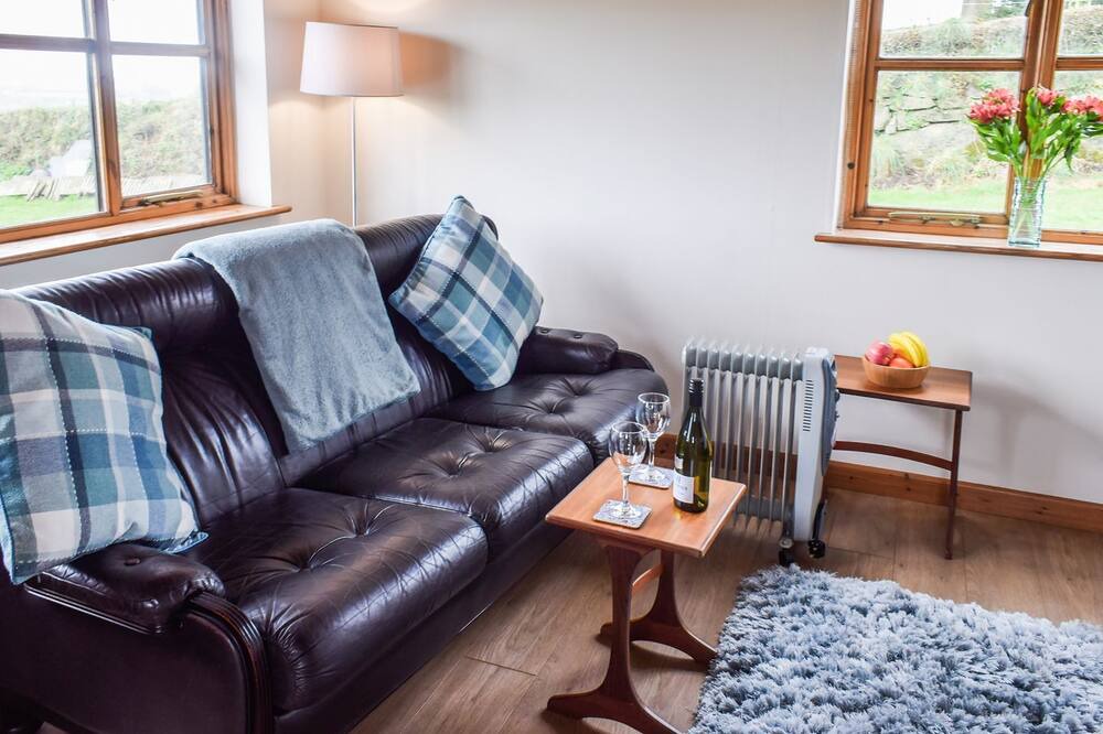 Photo of Livingroom in Penryn