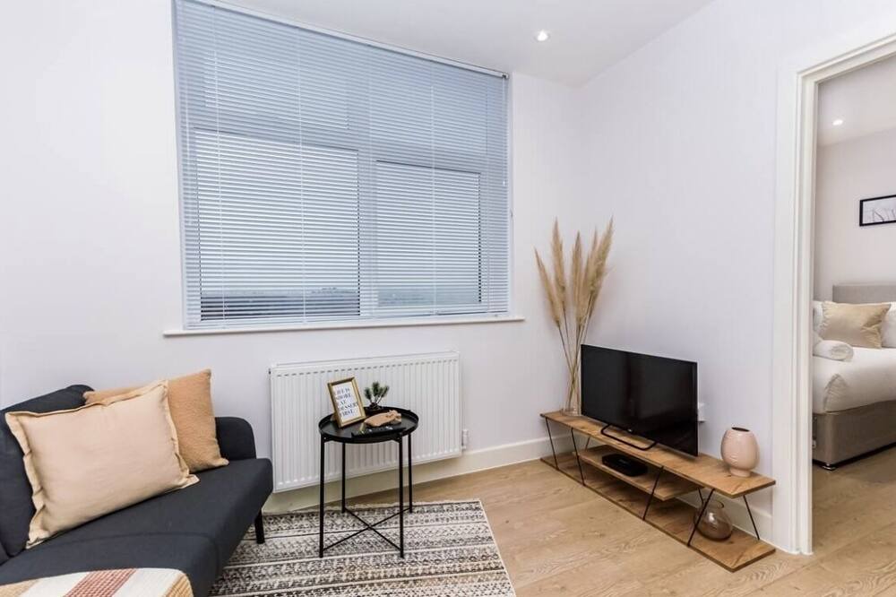 Photo of Livingroom in Aylesbury