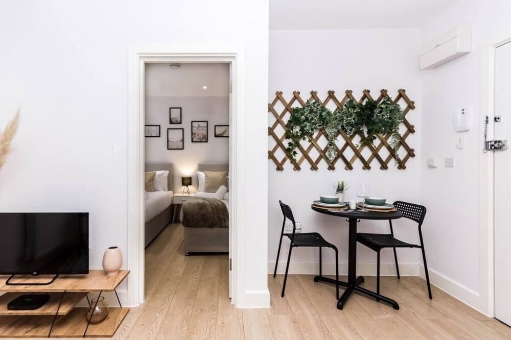 Photo of Bedroom in Aylesbury