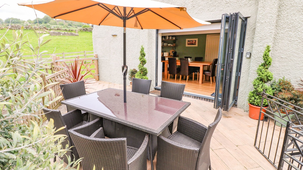 Photo of Patio Balcony in Bakewell