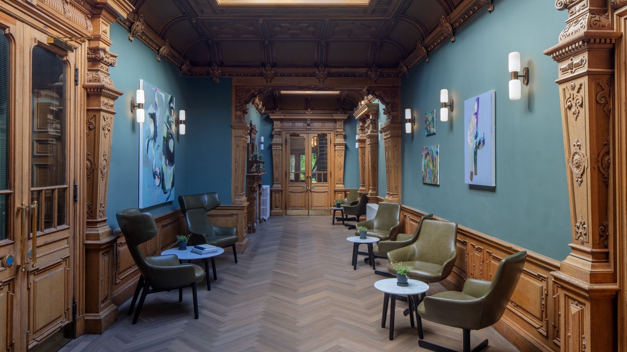 Photo of Others in Newington