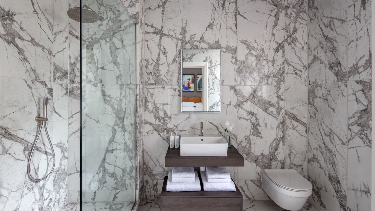 Photo of Others in Newington