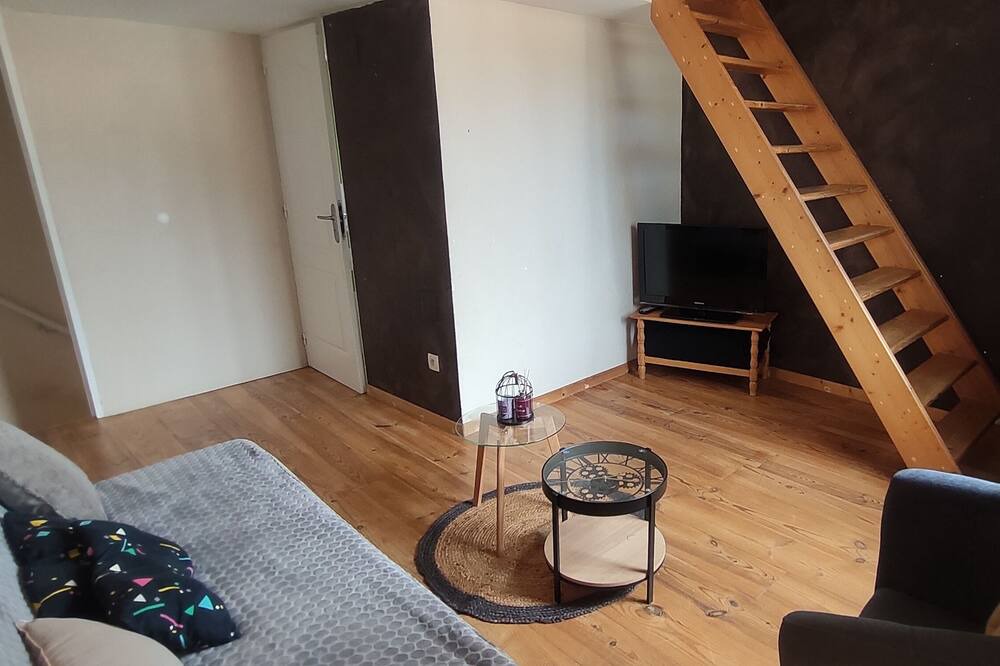 Photo of Others in Nyls