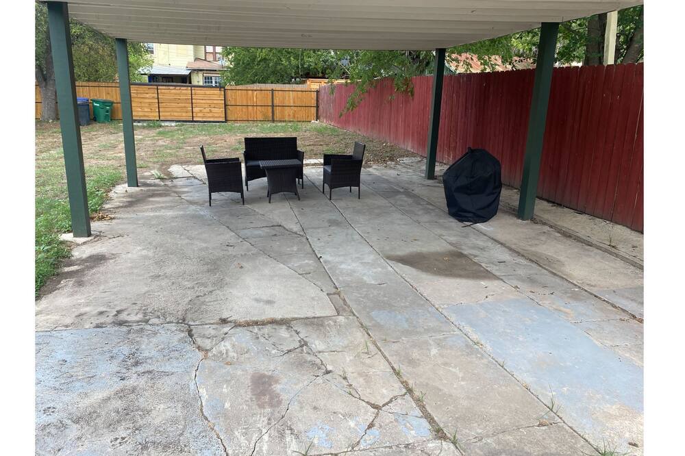 Photo of Others in Highland Park