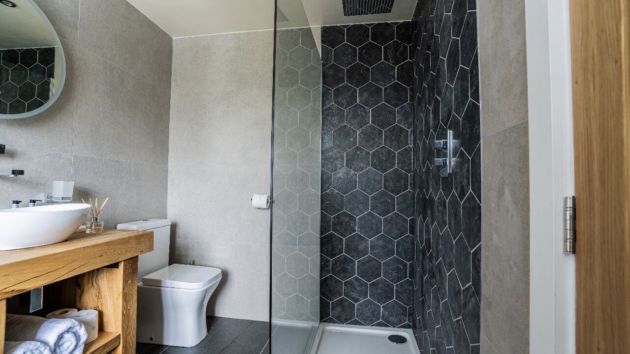 Photo of Bathroom in Holymoorside