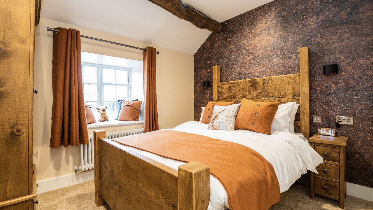 Photo of Bedroom in Holymoorside