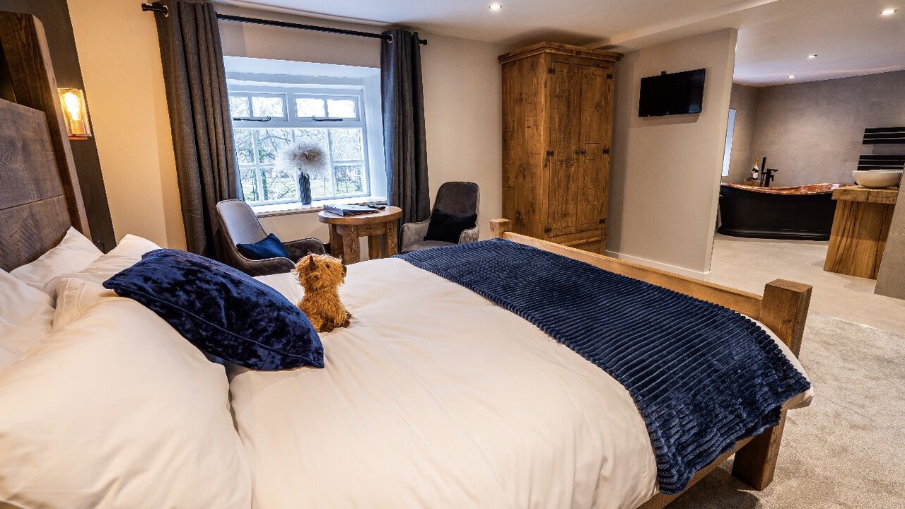 Photo of Bedroom in Holymoorside