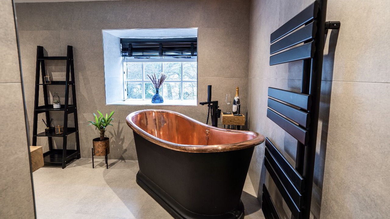 Photo of Bathroom in Holymoorside