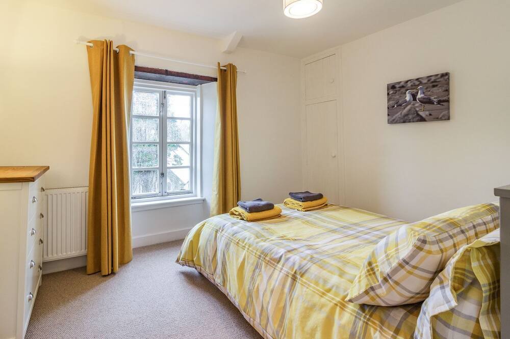 Photo of Bedroom in Vale of Glamorgan