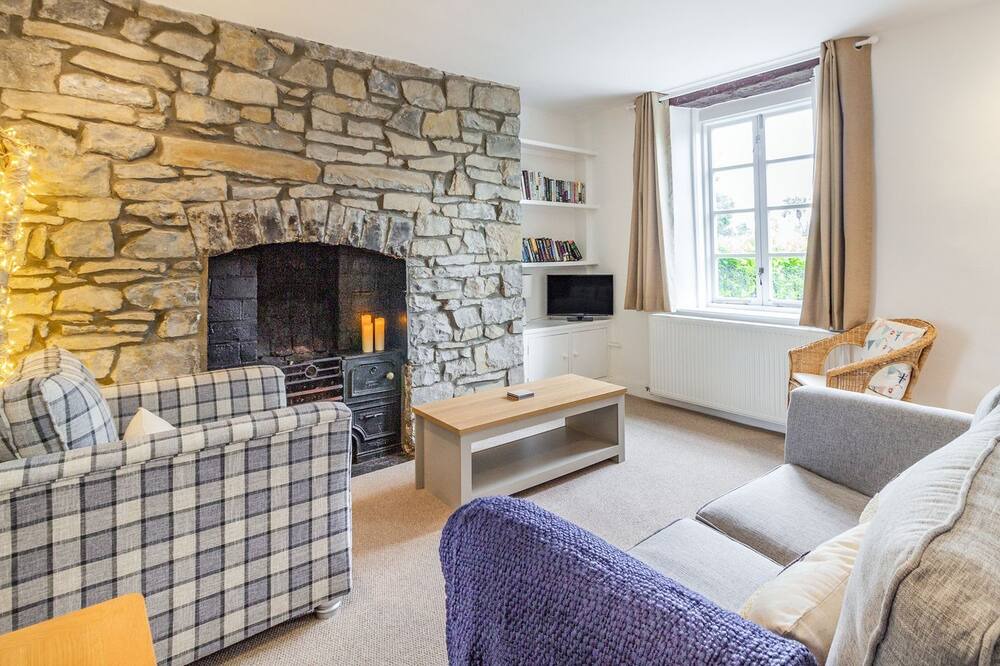 Photo of Livingroom in Vale of Glamorgan