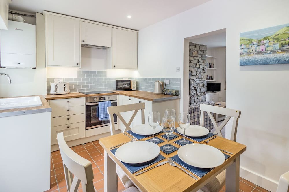 Photo of Kitchen in Vale of Glamorgan