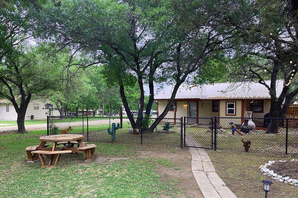 Photo of Outdoor in Clifton