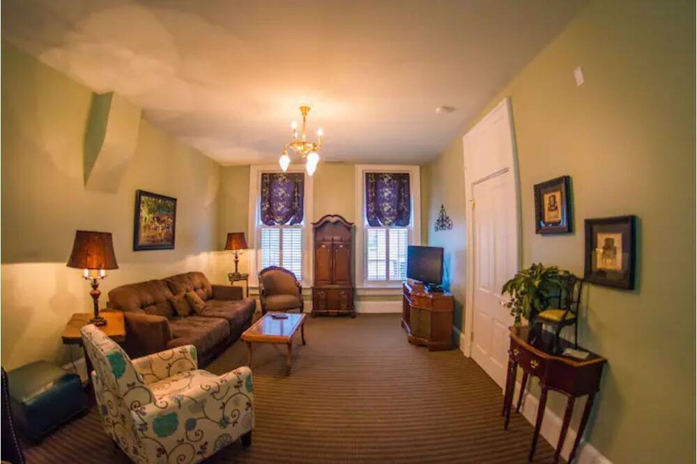 Photo of Livingroom in Glendale
