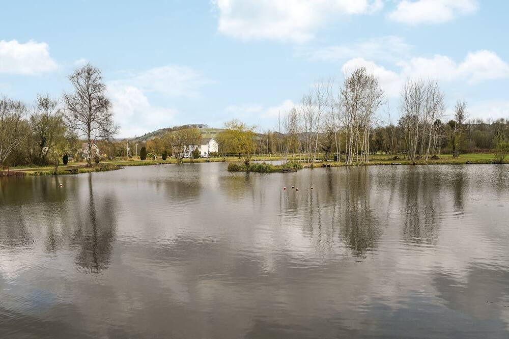 Photo of Outdoor in Exebridge