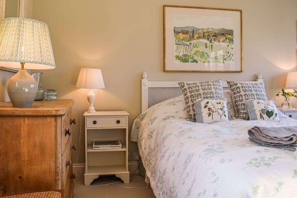 Photo of Bedroom in Helmdon