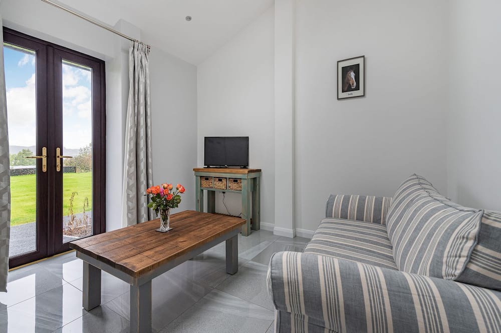 Photo of Livingroom in Ynysddu