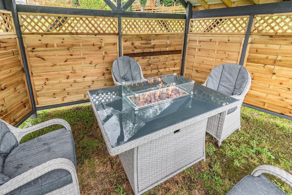 Photo of Others in Ynysddu