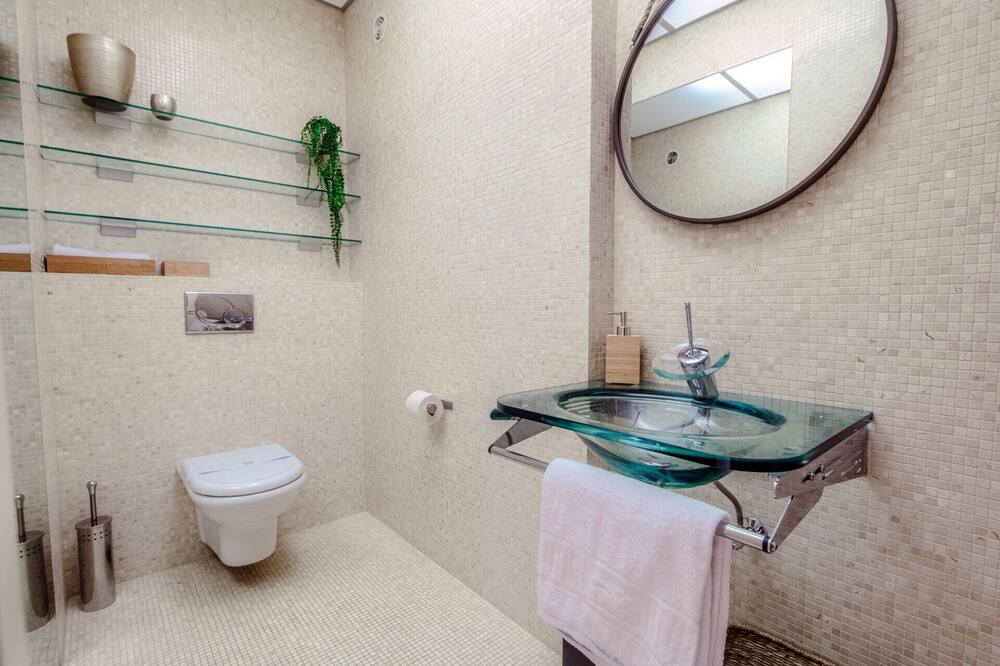 Photo of Bathroom in Morcote