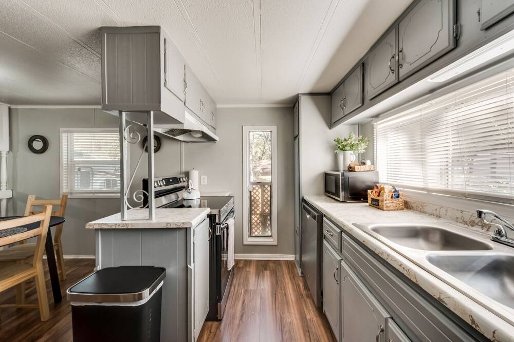 Photo of Kitchen in Pelican Bay
