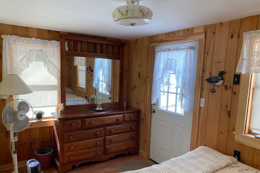Photo of Bedroom in Silver Lake
