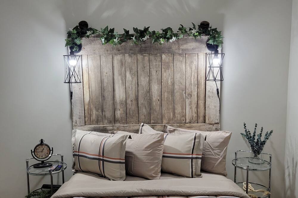 Photo of Bedroom in Saylorsburg