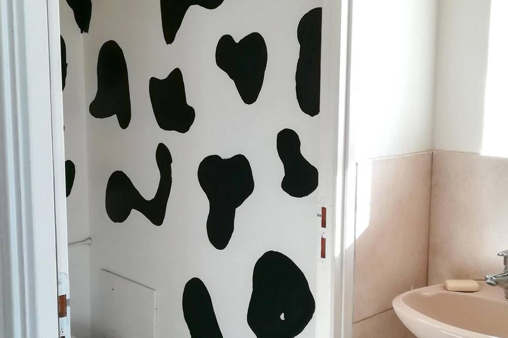 Photo of Bathroom in Questembert