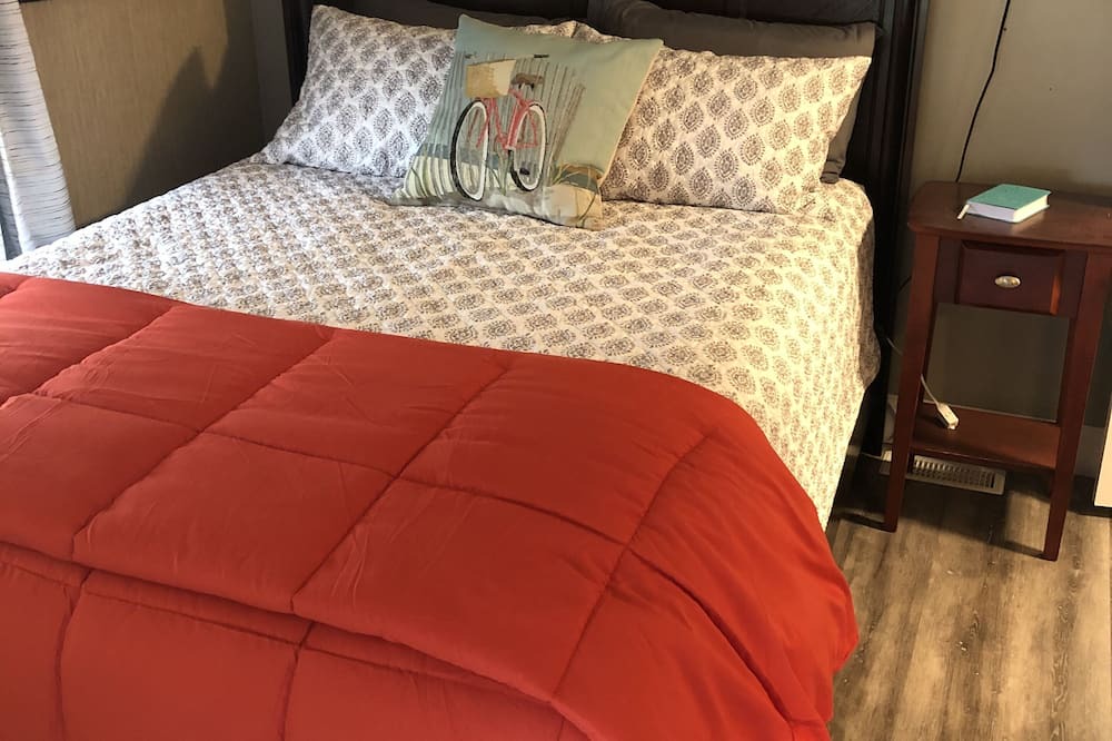 Photo of Bedroom in Weatherford