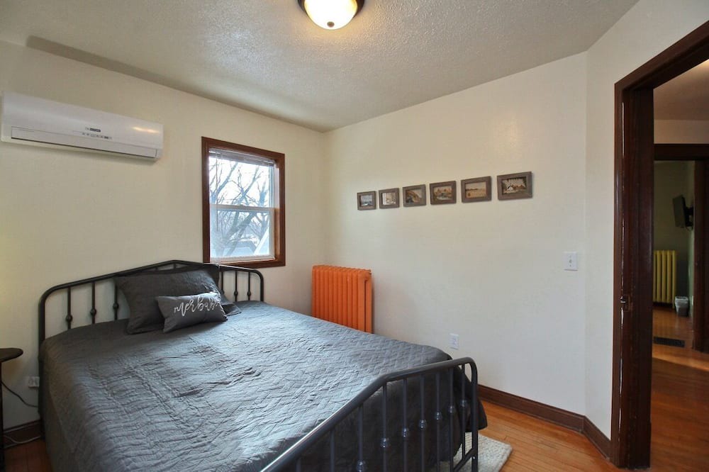 Photo of Bedroom in Beloit