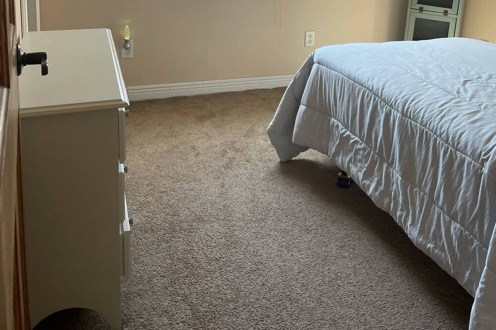 Photo of Bedroom in Ottawa