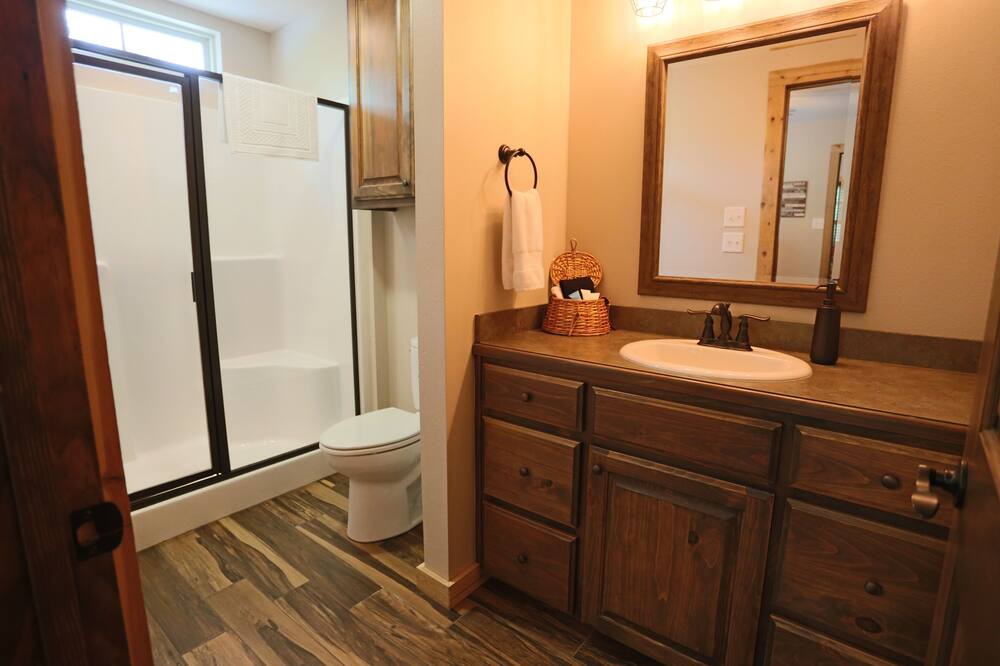 Photo of Bathroom in Heber Springs