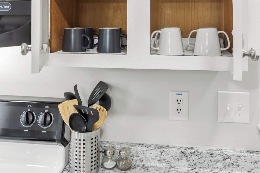 Photo of Kitchen in Chesterfield