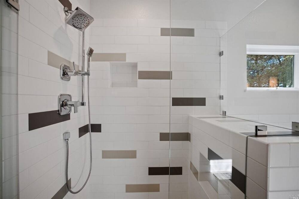 Photo of Bathroom in Cloverdale