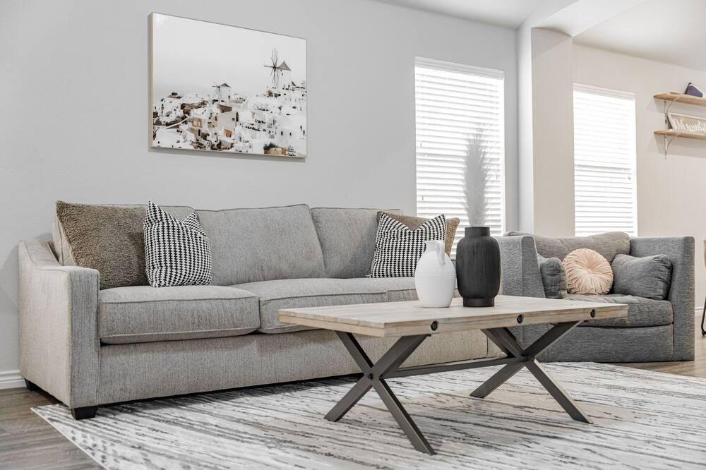 Photo of Livingroom in Bedford